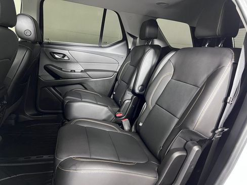 Used 2020 Chevrolet Traverse Premier w/ LPO, Blackout Package AWD/4WD image 24