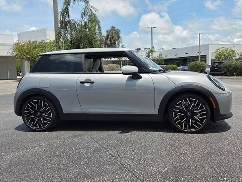New 2026 MINI Cooper S FWD image 8