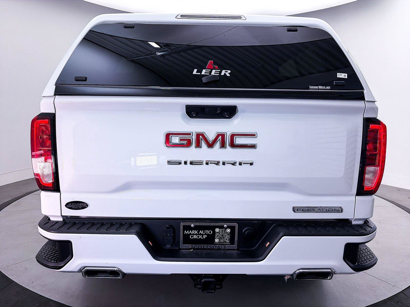 Used 2024 GMC Sierra 1500 Elevation w/ X31 Off-Road Package AWD/4WD image 16