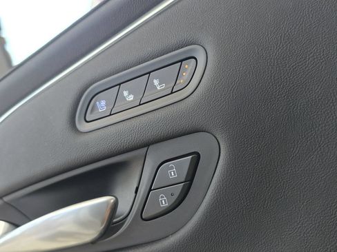 Used 2023 Cadillac Escalade Premium Luxury w/ LPO, Floor Liner Package AWD/4WD image 21