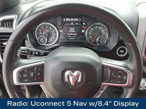 Used 2023 RAM 1500 Laramie AWD/4WD image 4