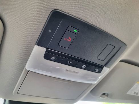Used 2025 Nissan Sentra SV FWD image 23