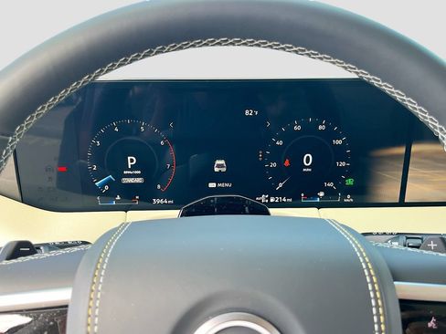 Used 2026 Nissan Armada Platinum Reserve AWD/4WD image 12