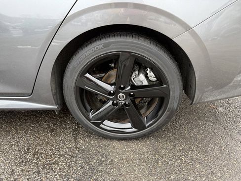 Used 2023 Nissan Sentra SR w/ Midnight Edition Package image 31