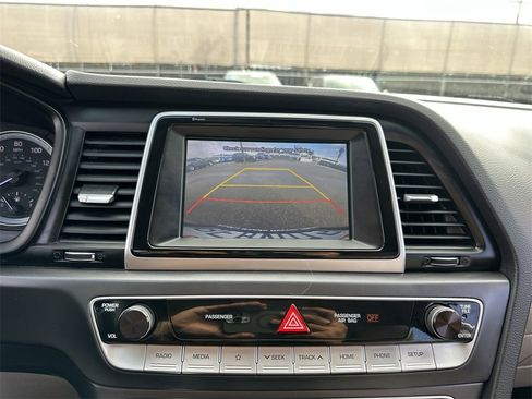 Used 2018 Hyundai Sonata SE image 25