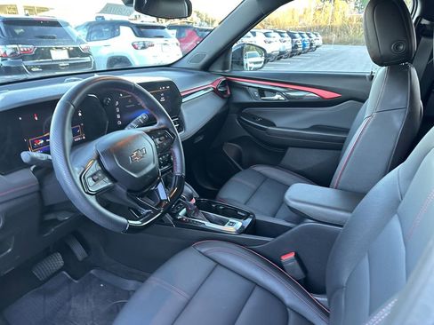 Used 2024 Chevrolet TrailBlazer RS w/ Driver Confidence Package image 10