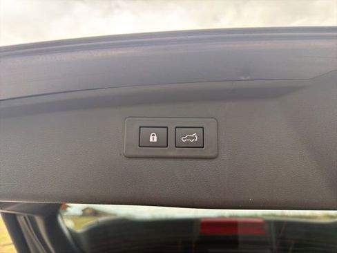 Used 2025 Subaru Outback Wilderness image 28