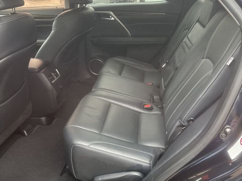 Used 2019 Lexus RX 350 AWD w/ Navigation Package image 16
