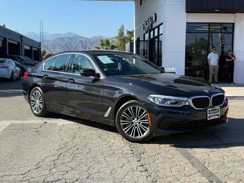 Used 2020 BMW 530e w/ Executive Package RWD image 1