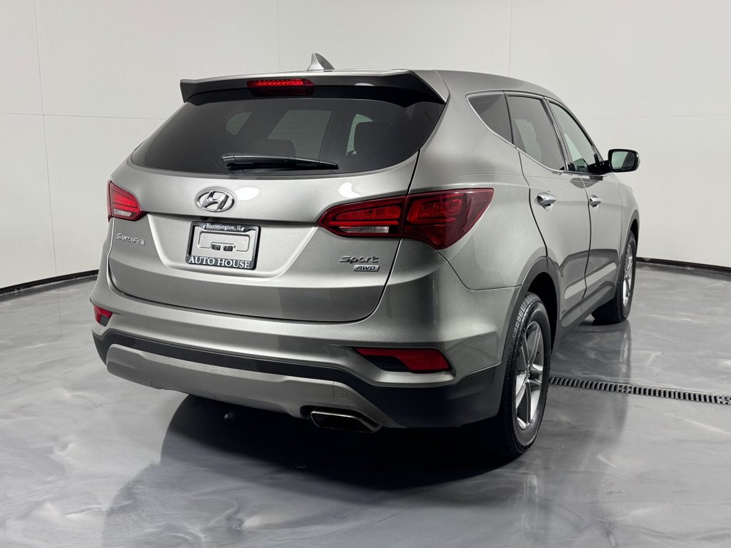 Used 2017 Hyundai Santa Fe Sport AWD/4WD image 5