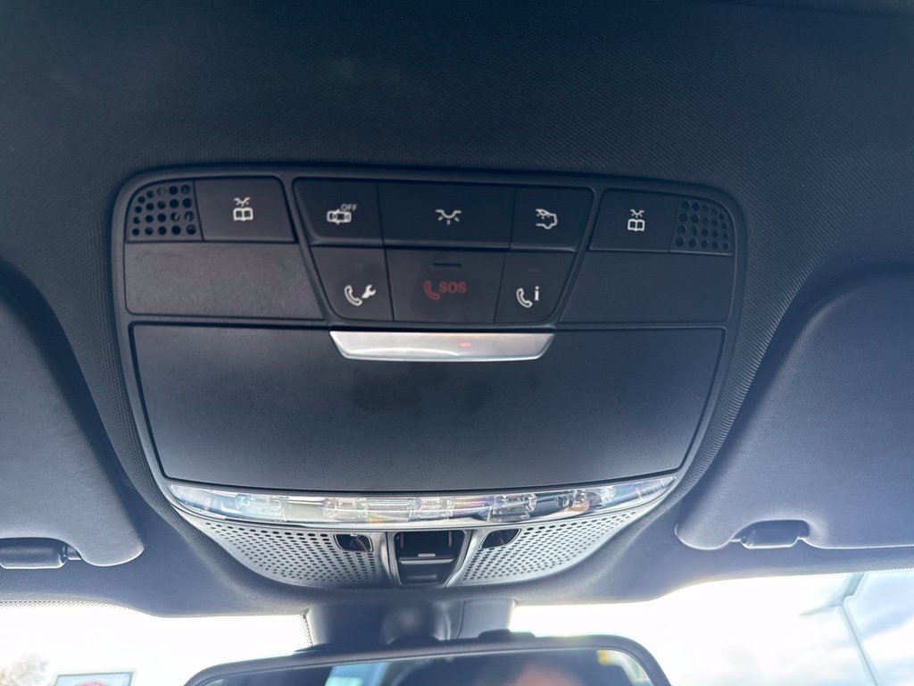 Used 2019 Mercedes-Benz GLC 300 image 25