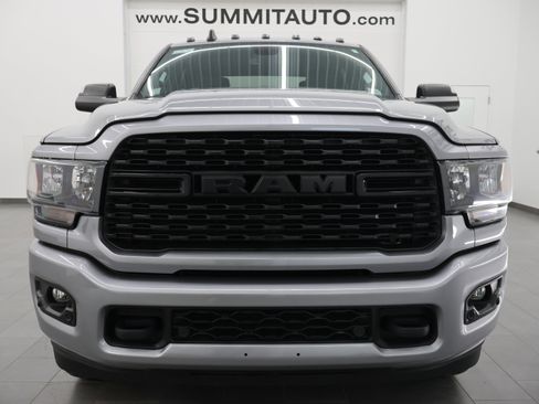 Used 2022 RAM 2500 Big Horn w/ Night Edition AWD/4WD image 22