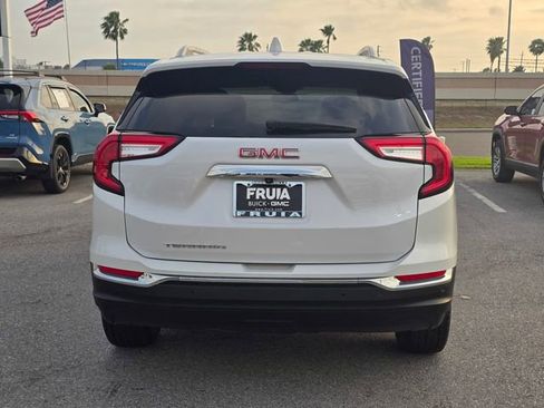 Used 2023 GMC Terrain SLT w/ Infotainment Package II image 6
