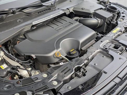 Certified 2026 Land Rover Range Rover Evoque S image 24