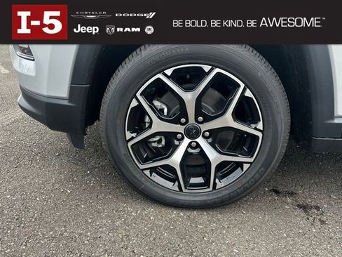 New 2026 Jeep Compass Limited image 5