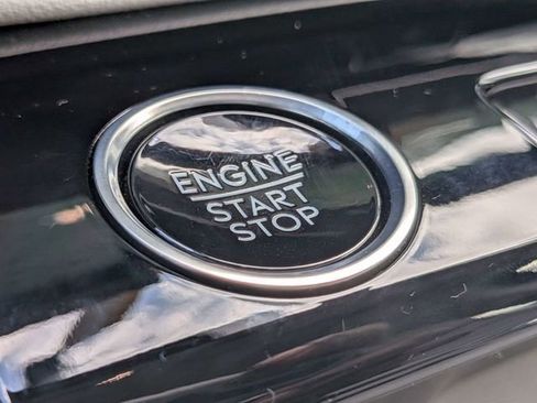 New 2026 Lincoln Navigator Reserve AWD/4WD image 30