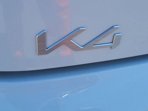 New 2026 Kia K4 LXS image 8