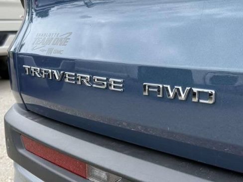 Used 2026 Chevrolet Traverse LT AWD/4WD image 7