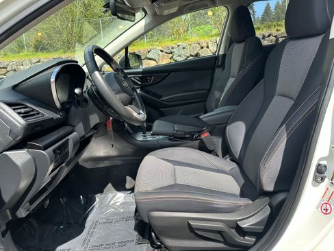 Used 2019 Subaru Crosstrek 2.0i Premium image 17