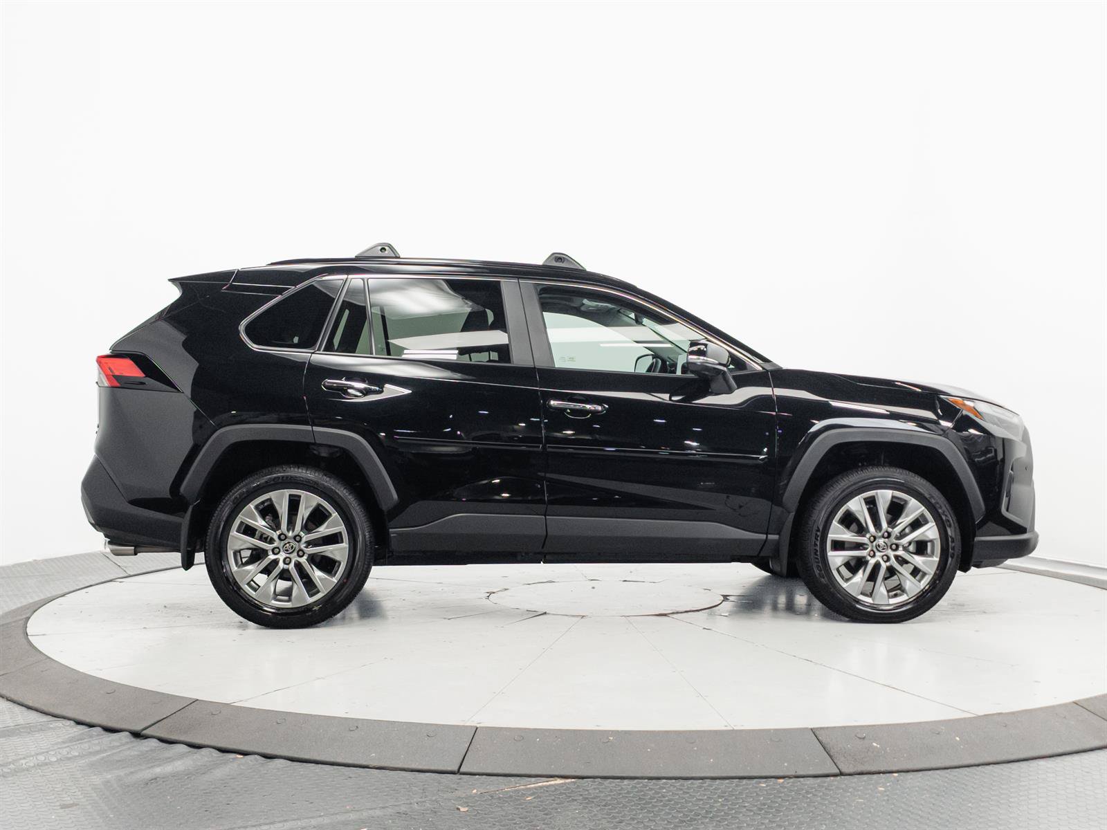 Certified 2025 Toyota RAV4 Limited w/ Weather Package AWD/4WD image 13