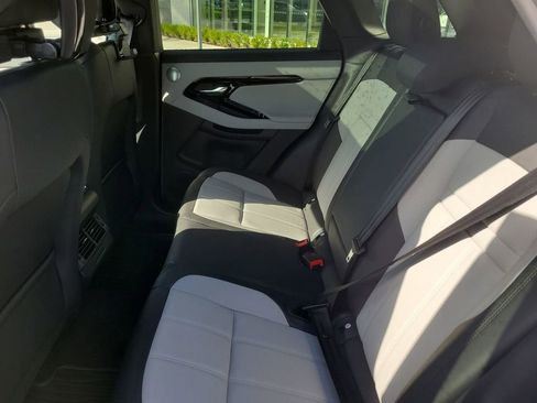 New 2026 Land Rover Range Rover Evoque Dynamic SE AWD/4WD image 16