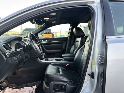 Used 2010 Lincoln MKS AWD image 12