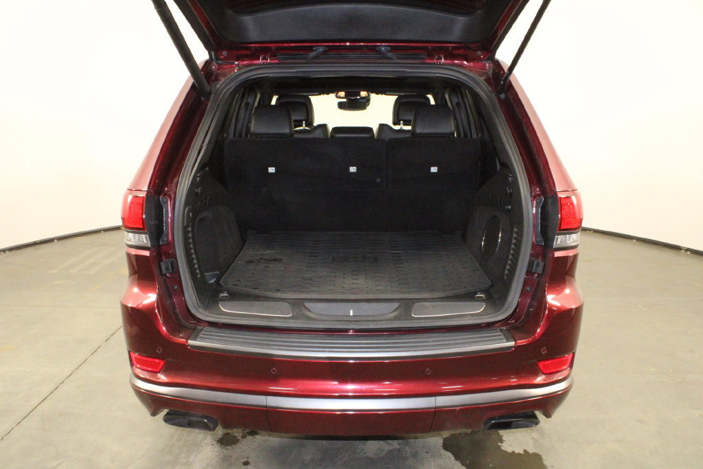 Used 2021 Jeep Grand Cherokee High Altitude AWD/4WD image 16