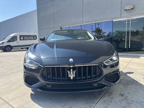 Used 2022 Maserati Ghibli Modena image 3