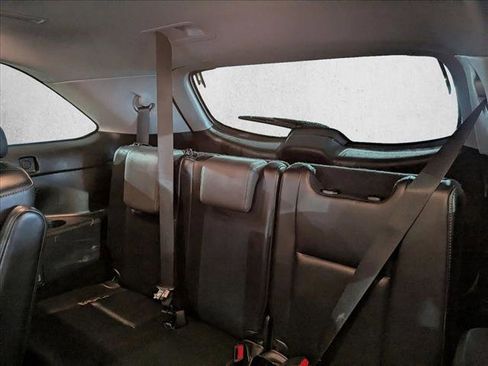 Used 2015 Toyota Highlander XLE image 24