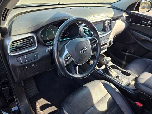Used 2020 Kia Sorento EX FWD image 8