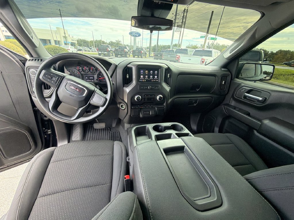 Used 2023 GMC Sierra 1500 Pro w/ Graphite Edition AWD/4WD image 12