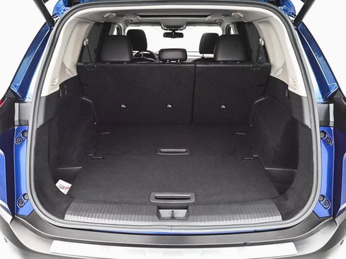 Used 2022 Nissan Rogue Platinum w/ Head-Up Display Package image 40