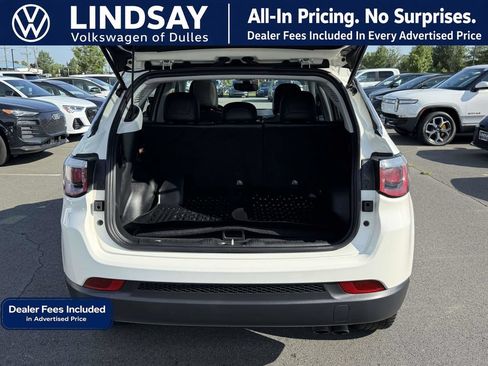 Used 2019 Jeep Compass Limited AWD/4WD image 13