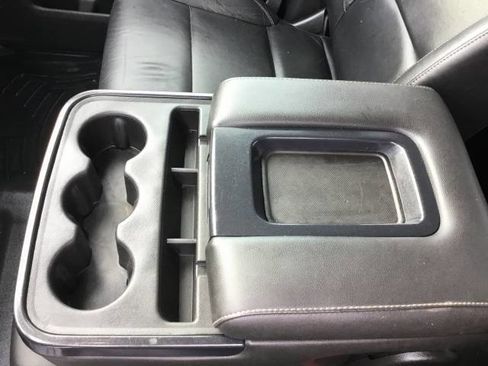 Used 2018 Chevrolet Silverado 1500 LT w/ All Star Edition image 18