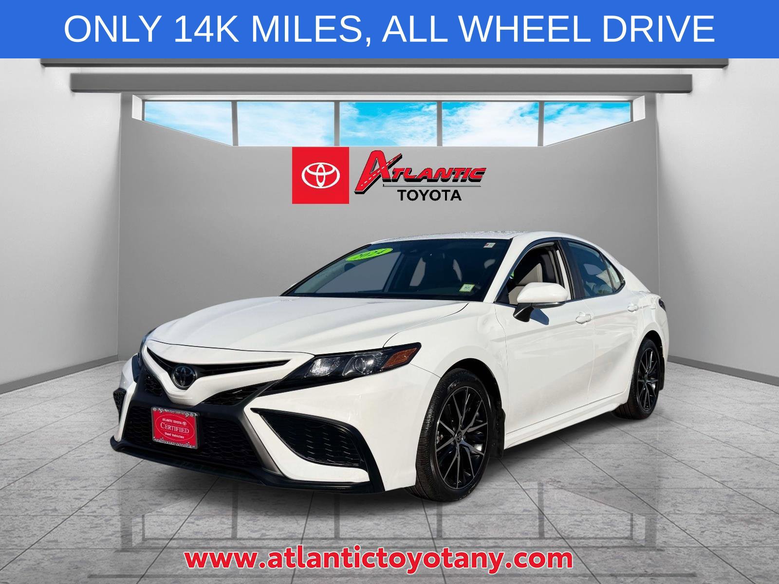 Certified 2024 Toyota Camry SE AWD/4WD image 2