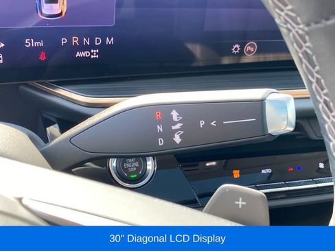 Certified 2025 Buick Envision Avenir AWD/4WD image 12