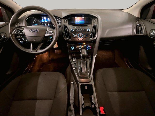 Used 2017 Ford Focus SE FWD image 15