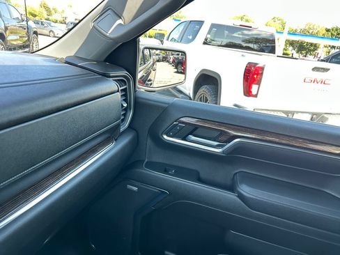 Certified 2024 GMC Sierra 1500 Elevation w/ Elevation Premium Package AWD/4WD image 29