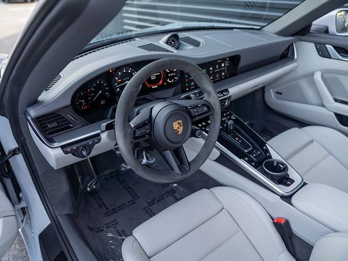 Certified 2023 Porsche 911 Targa 4 GTS AWD/4WD image 4