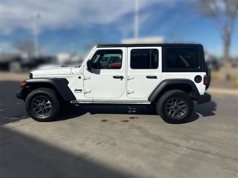 Used 2024 Jeep Wrangler Sport S image 3