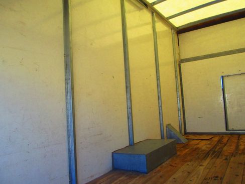 Used 2021 Chevrolet Express 3500 w/ Power Convenience Package image 3