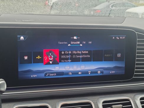 Used 2024 Mercedes-Benz GLS 450 4MATIC image 23