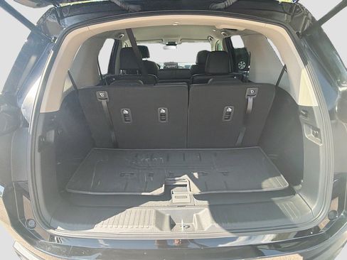 Used 2025 Honda Pilot EX-L image 26