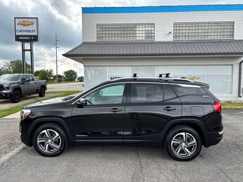 Used 2021 GMC Terrain SLT w/ LPO, Floor Liner Package AWD/4WD image 7