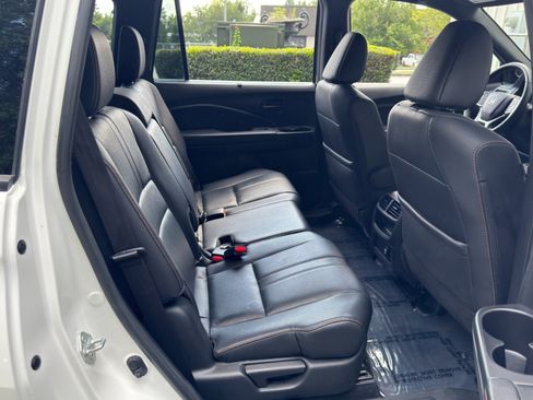 Used 2022 Honda Passport TrailSport image 41