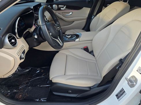 Used 2021 Mercedes-Benz C 300 Sedan image 16