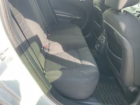 Used 2014 Dodge Charger SE image 8