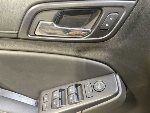 Used 2018 Chevrolet Tahoe LS w/ Enhanced Driver Alert Package image 23