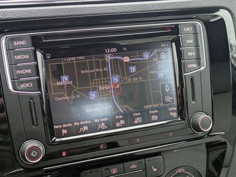 Used 2016 Volkswagen Jetta Sport w/ Lighting Package image 15