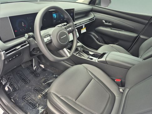 New 2026 Hyundai Tucson SEL Plus FWD image 18